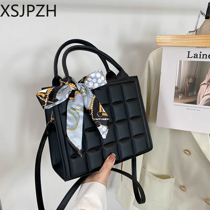 

Новинка Осень 2023, корейская мода, винтажная Вертикальная квадратная сумка с алмазной вышивкой, однотонная ручная сумка через плечо