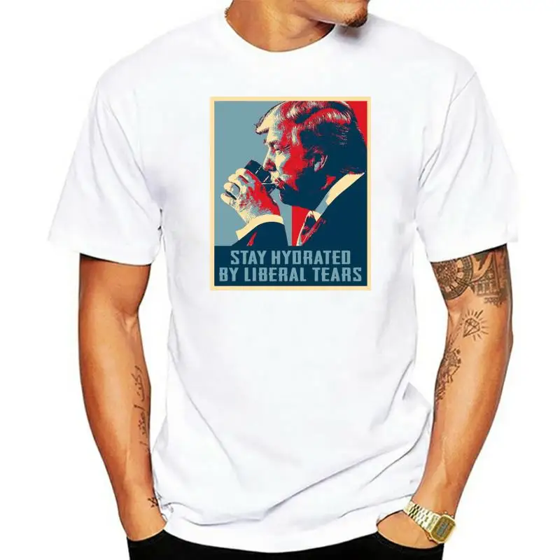 

Футболка мужская с принтом «Дональд Трампа» и надписью «Stay Hydrated»