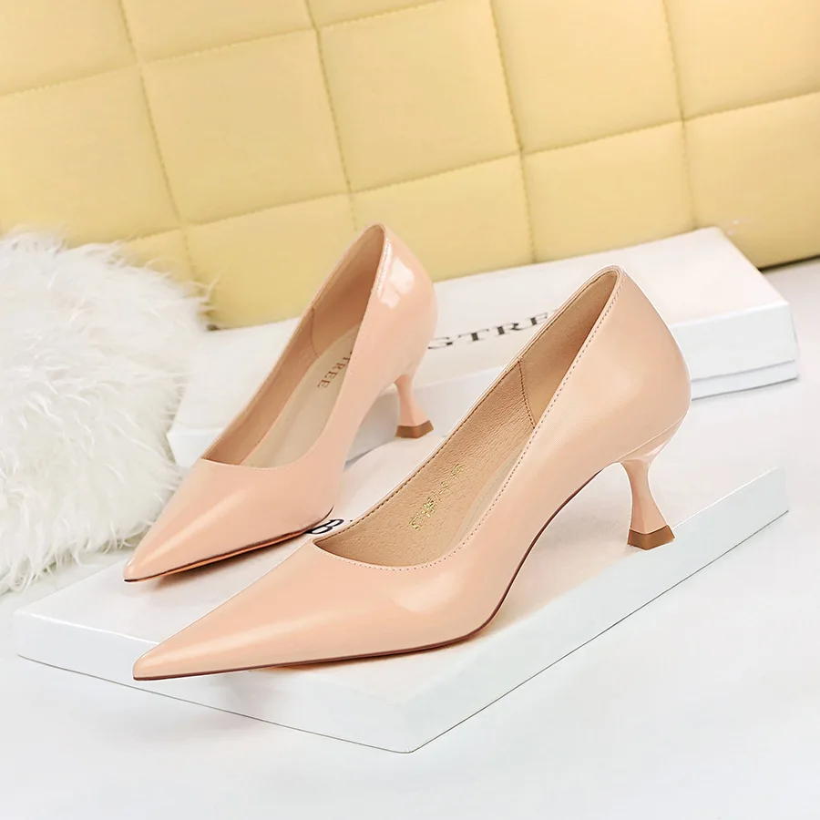 Женские модные элегантные классические свадебные туфли на тонком каблуке