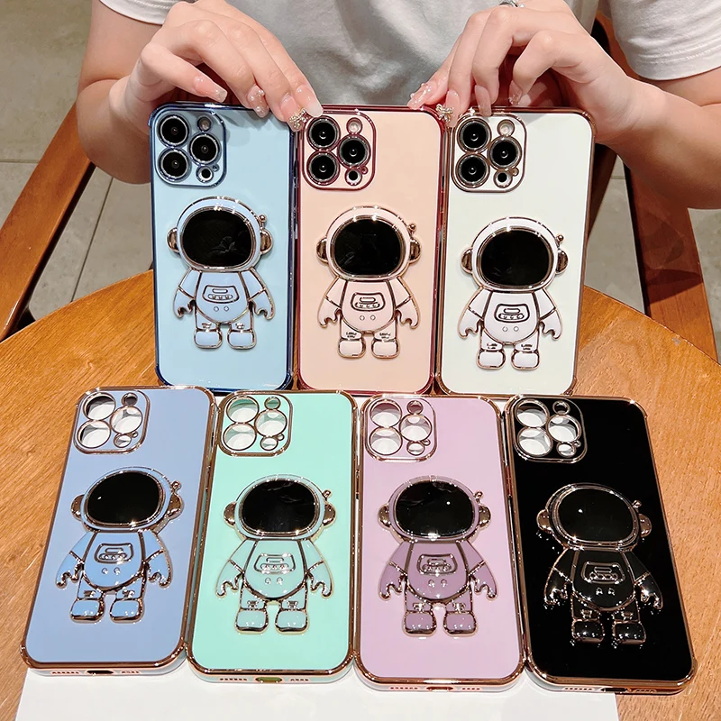 

Electroplated Holder Phone Case For iPhone 11 12 13 Pro Max Mini XS XR X 7 8 Plus SE Cute Astronaut Bracket Silicone Case Cover