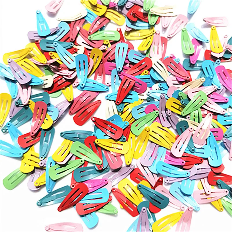 

100pcs Mini Pet Dog Hairpin Candy Colors about 2cm Small Puppy Cat Hair Clips Pet Hair Accessories Dog Hair Grooming