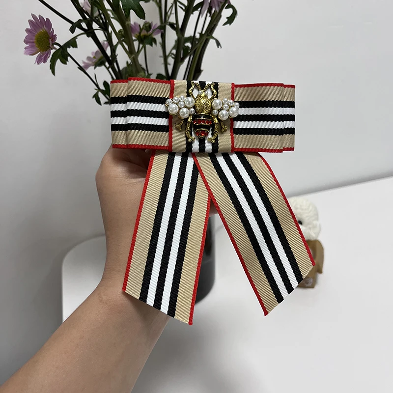 Женская Винтажная брошь в полоску с жемчугом