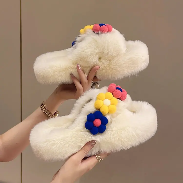 

Home Slippers Women's Flat Shoes Female Luxury Slides Fur Flip Flops Platform Pantofle Low Flower Flock Massage Designer Plush