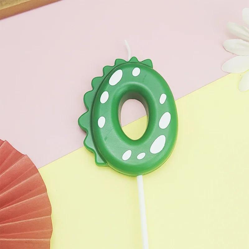 

Свеча для торта с динозаврами