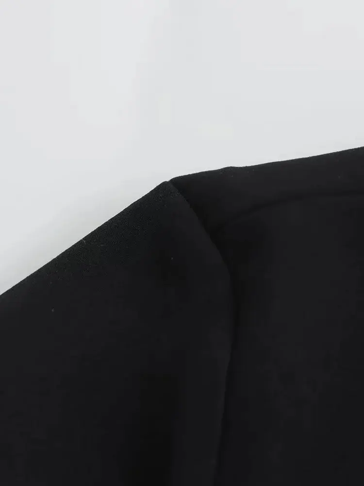 Платье-миди женское на бретельках с отложным воротником и коротким рукавом