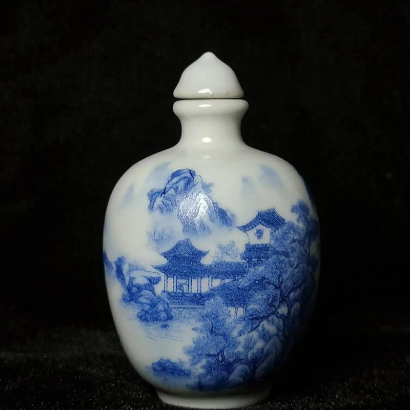 

YIZHU CULTUER ART 2.8 in Old Chinese blue-and-white Painting house Landscape Figure Snuff Bottle desk Decoration Gift collection