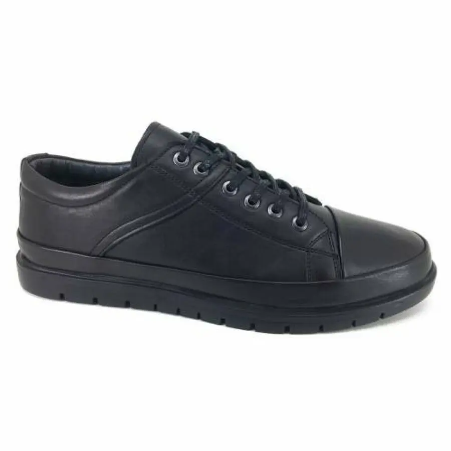 

Men Casual Shoes