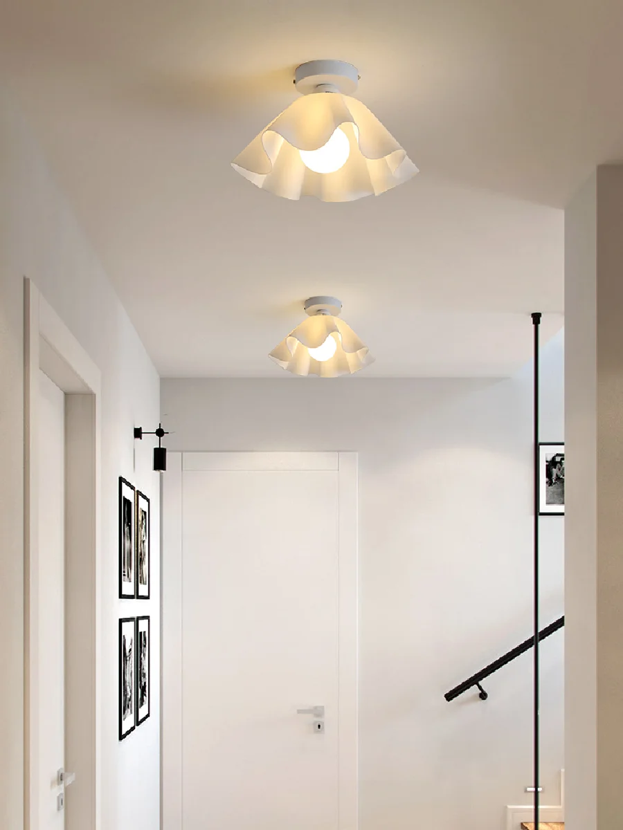 

Simple Modern Bedroom Ceiling Lamp LED Flower Ceiling Light Indoor Home Decor Porch Corridor Aisle Living Room Study Child Lamp