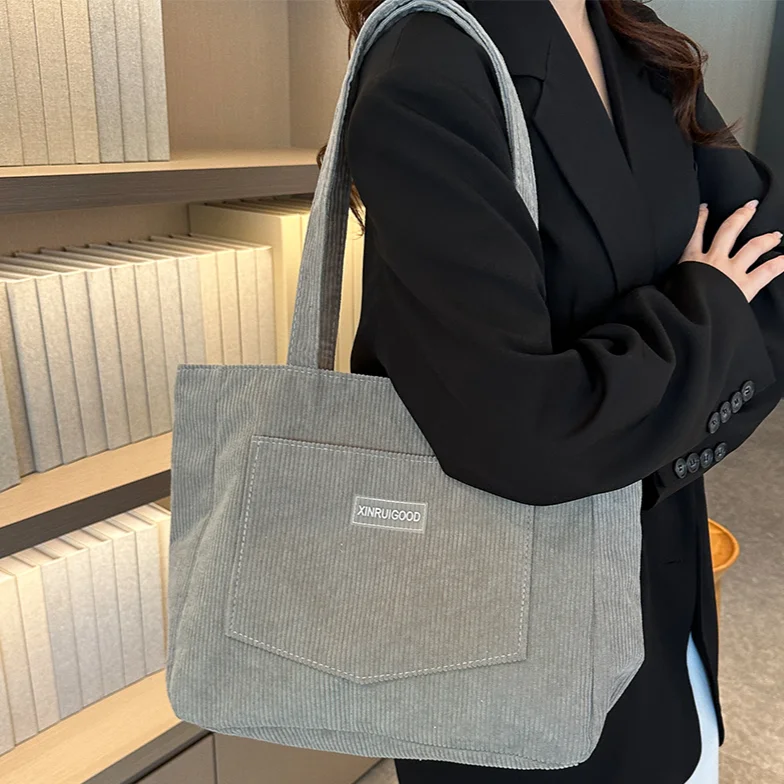 Вельветовая сумка через плечо для женщин простая однотонная вместительная