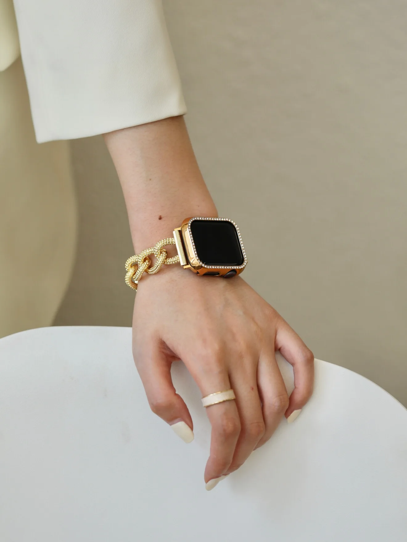 Дешево Браслет из нержавеющей стали с бриллиантами для Apple Watch, золотистый ремешок 38 мм 40 мм Se 76543 41 45, роскошный женский браслет для IWatch серии 42 мм 44