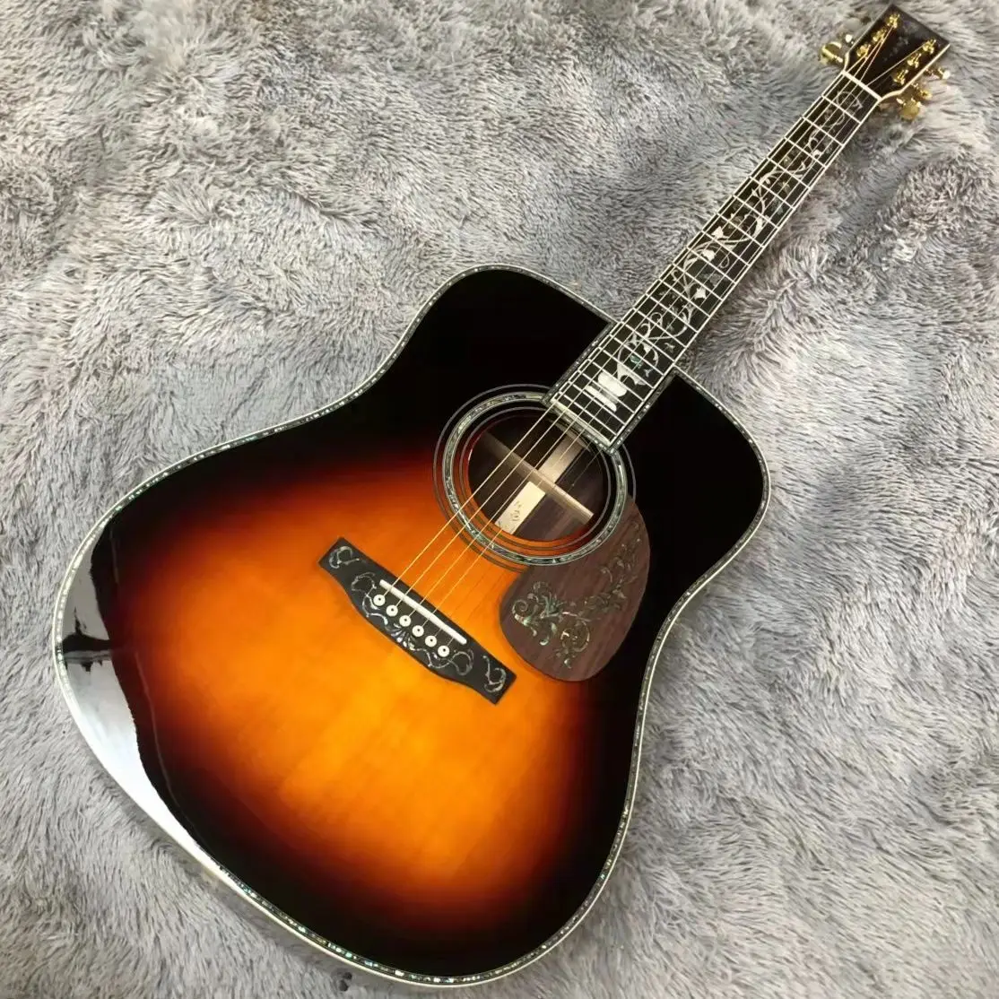 

2023 41" D45 Series Sunset Fingerstyle Acoustic Guitar