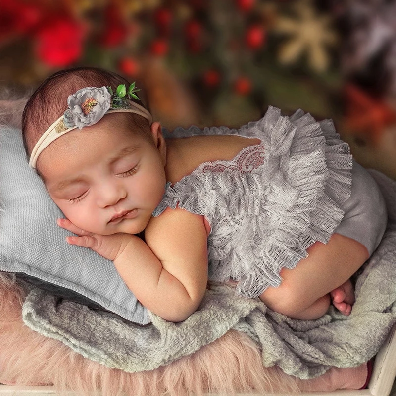 Розовые и серые фото костюмы для маленьких девочек