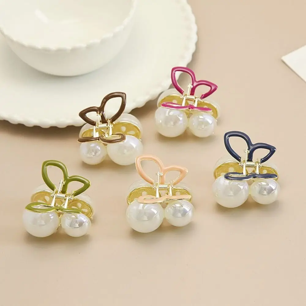 

Clip Small Hair Grab High Ponytail Fixed Clip Butterfly Hair Clip Women Headwear Small Hair Claw Pearl Wings Hair Clip