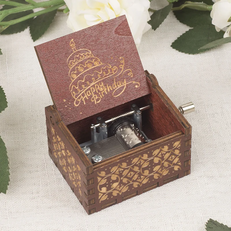 

Деревянная музыкальная шкатулка