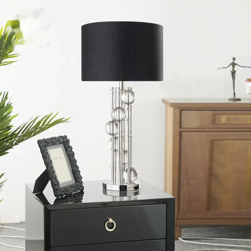 

Дизайнерская европейская роскошная прикроватная лампа с кристаллами, прикроватный светильник для спальни, гостиной, простой современный роскошный стиль