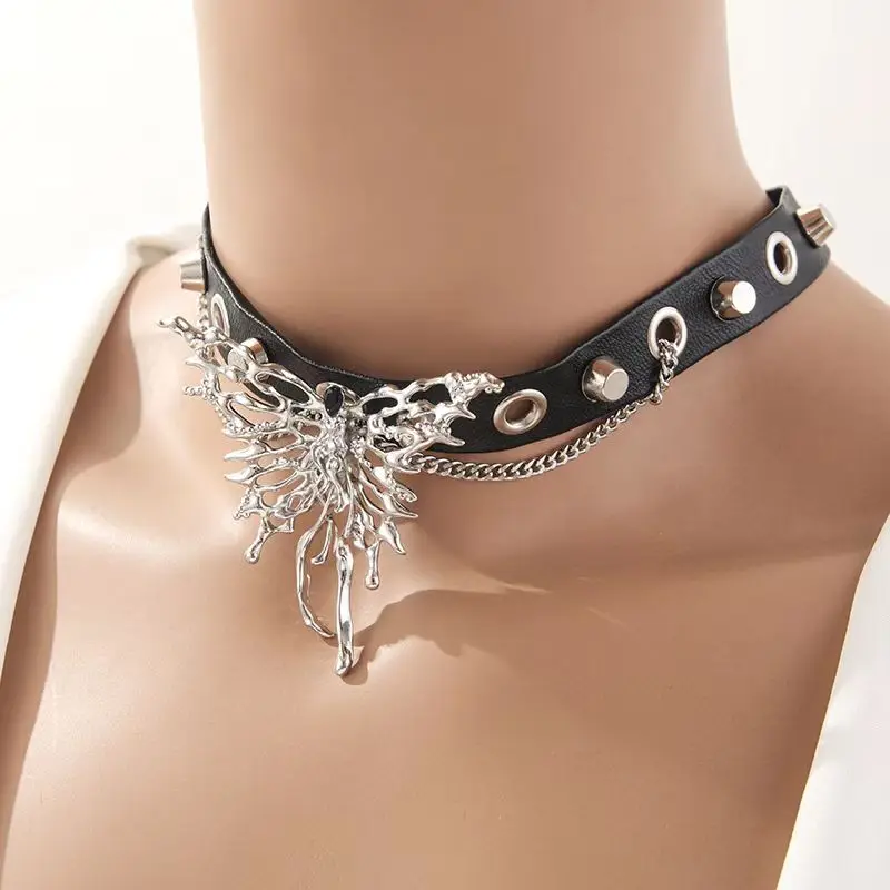 

Black Punk Collar Leather Spikes Charm Butterfly Choker Necklace for Women Party Goth Jewelry Gift