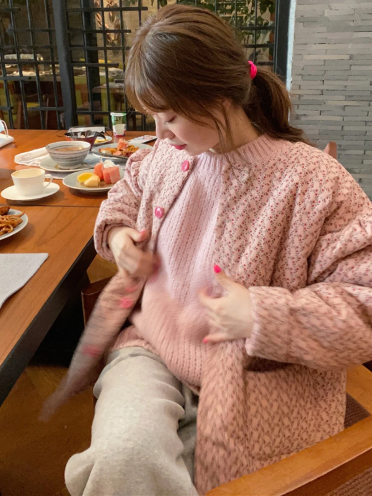 Южная Корея Dongdaemun 2024 новинка зимы изящная куртка с цветочным принтом и корицей