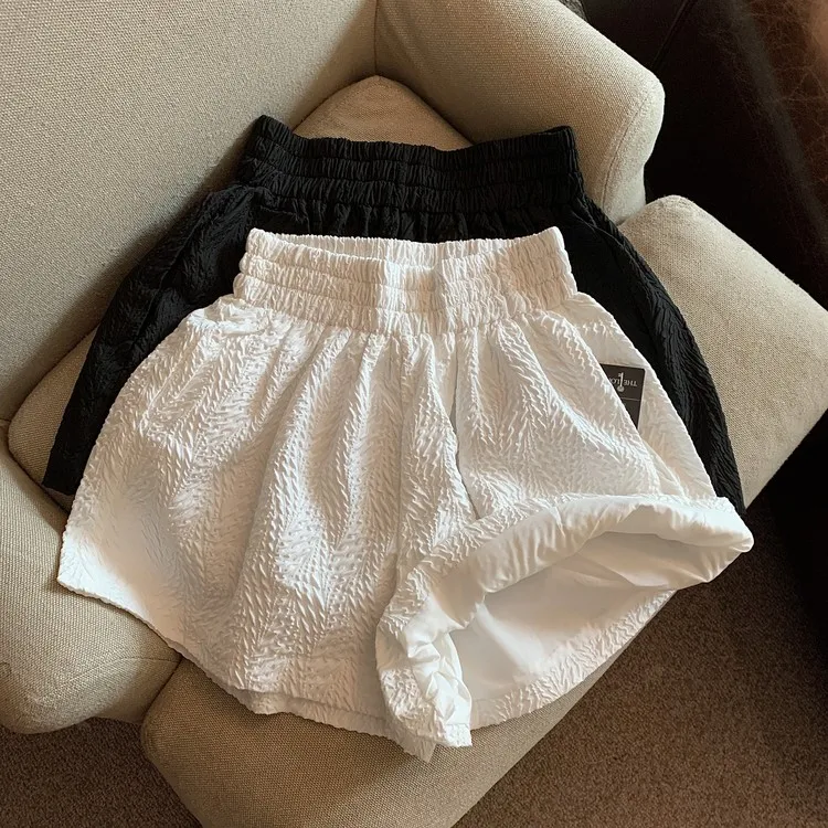 

Elastic Waist Pleated Shorts Women Wide Leg Short Pants Korean Streetwear Casual Summer Shorts Elegant Vintage Harajuku
