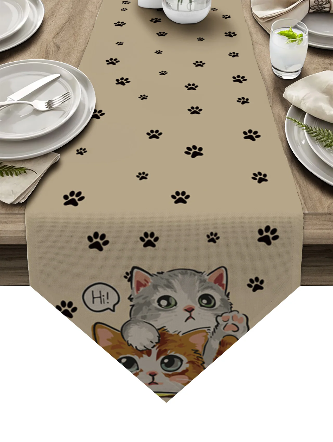 

Скатерть с принтом «кошачья лапа»