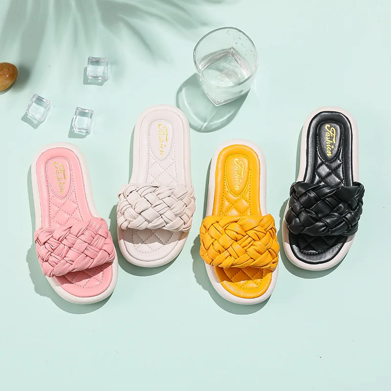 

Korean Style Girls Slippers 2022 Summer New Weave Thick Bottom Big Children Fashion Casual Shoes Solid Yellow Flat Indoor Shoes