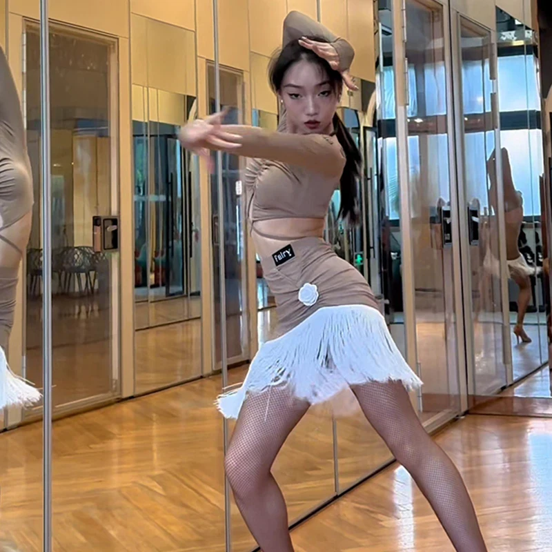 Женское платье для латиноамериканских танцев с длинным рукавом и юбкой бахромой