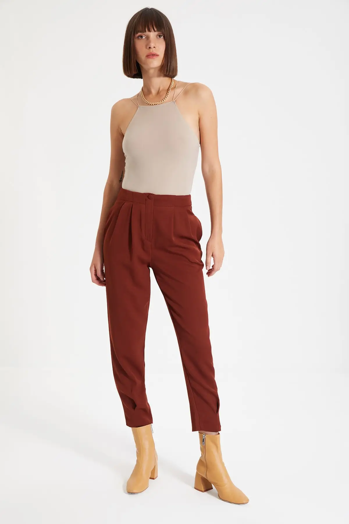 

Trendyol Button Detail Pants TWOAW22PL0075