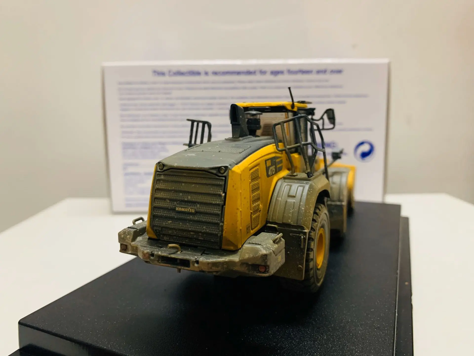 Фронтальный погрузчик Komatsu WA475-10 многофункциональная модель 1:50 UH8146 новинка