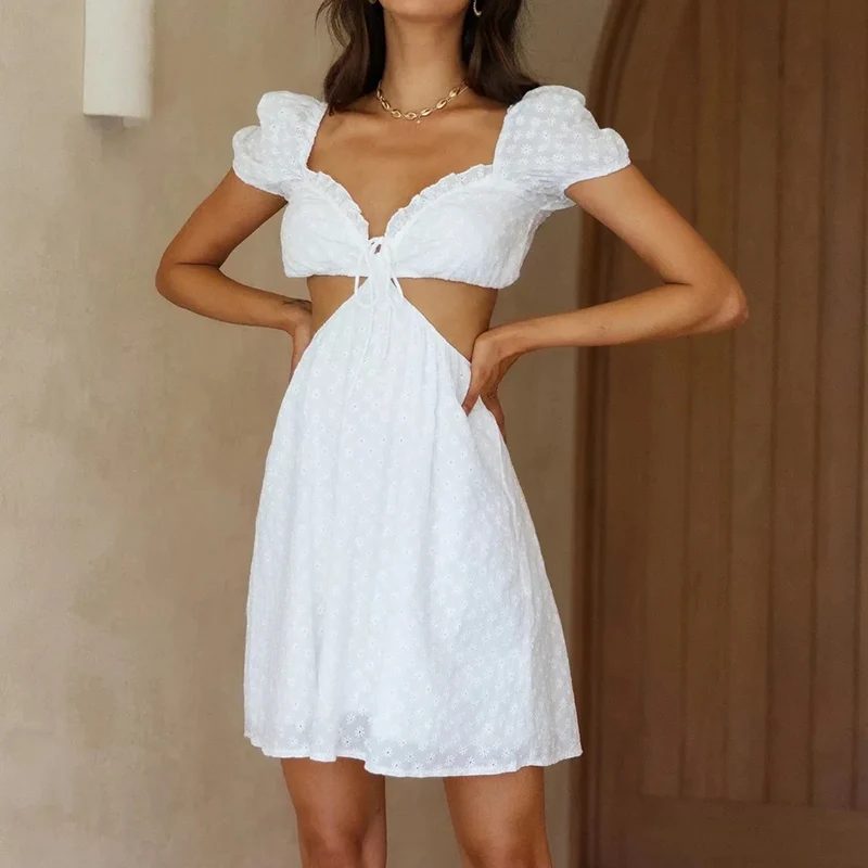 

Женское летнее кружевное платье с вышивкой и V-образным вырезом
