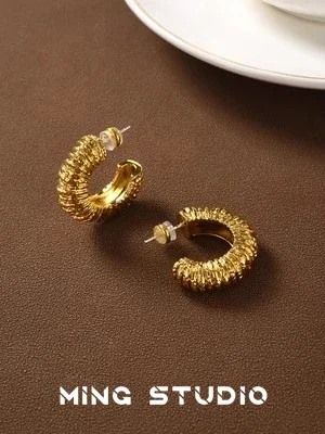 

Серьги LONDANY для тяжелой промышленности, серьги-кольца неправильной формы из лавы с, женские серьги из искусственной кожи, роскошный дизайн, чувственные серебряные серьги-иглы