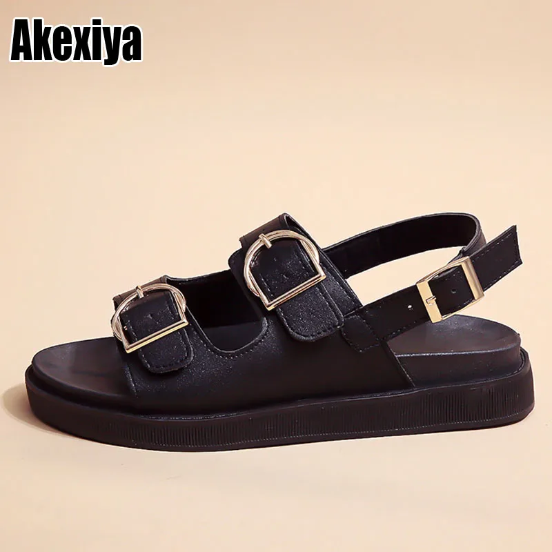

2022 Summer Women Sandals Flats Platform shoes Fashion Casual Metal buckle Soft bottom Ladies Slippers BC4080