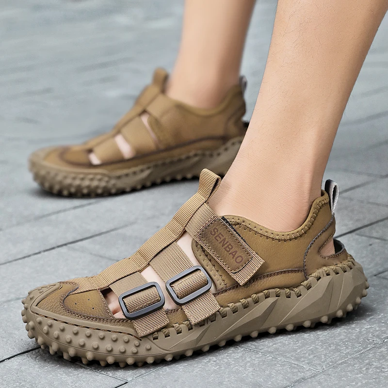 2023 Summer New Men's Outdoor Golf Sandals Men's Fashion Leisure Golf Shoes Men's Walking Non-slip Sports Golf Shoes Size 38-46