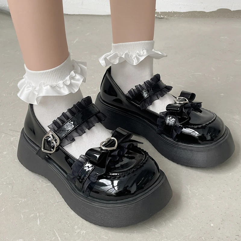 

Lucyever Sweet Lace Bowknot Lolita Shoes Women Heart Buckle Patent Leather Mary Janes Woman 2022 Round Toe Platform Flats Shoes