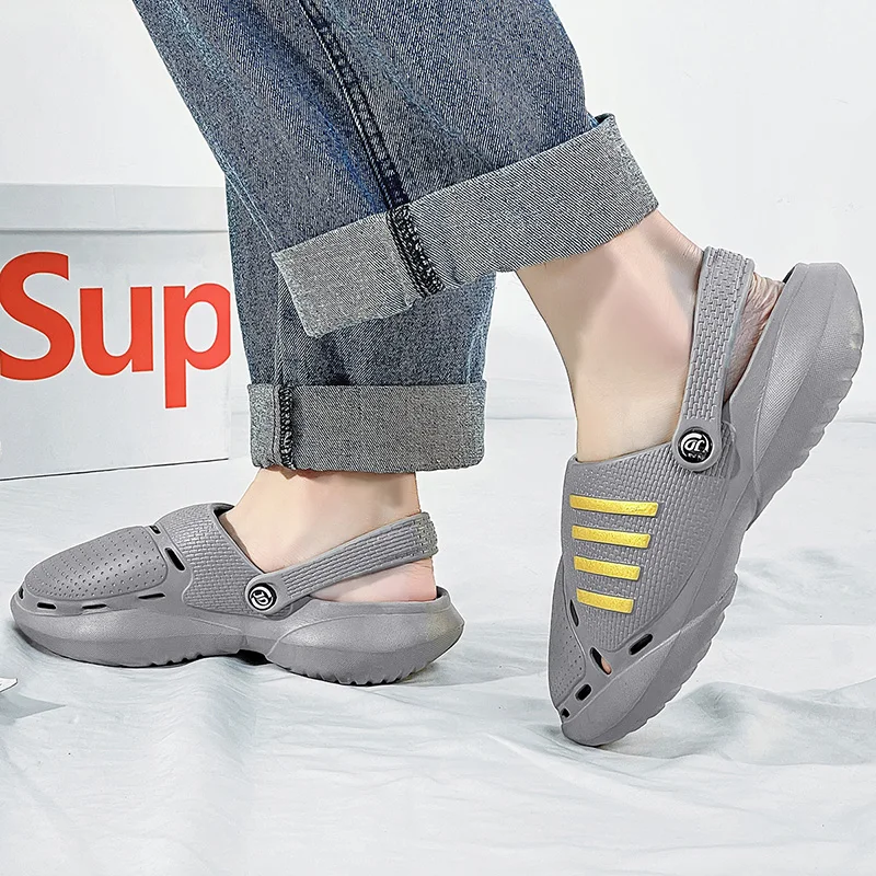 Men Clogs Comfortable Fashion Beach Sandals Thick Sole Slippers Male Mules Non Slip Platform Casual Shoes Sandalias Hombres
