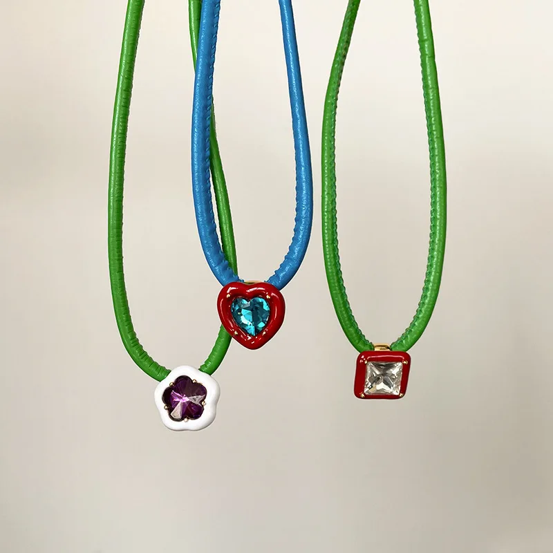Современная бижутерия ожерелье из синего и зеленого шнура 2022 новый тренд