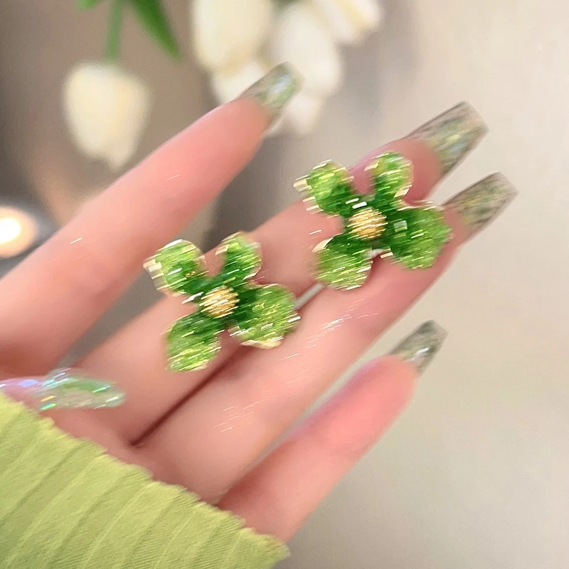 

2023 New Korean Fashion Lovely Crystal Flower Earrings for Women Sweet Cool Girls Gradient Green Color Earrings Jewelry Gifts