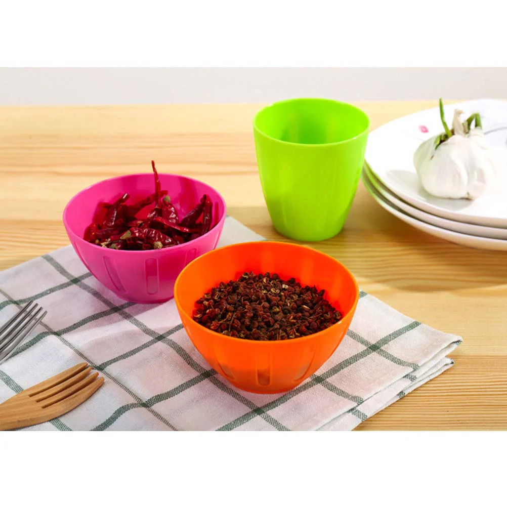 

6 Pcs Plastic Bowls Colorful Reusable Salad Bowls Facial Mask Seasoning Bowls Home Household Bowls (Random Color)