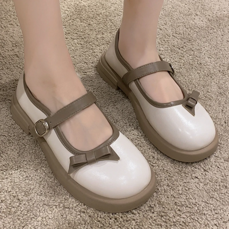 

Женские туфли с бантом, маленькие кожаные туфли во французском стиле, однотонные туфли в британском и корейском стиле с ремешком и пряжкой, ...