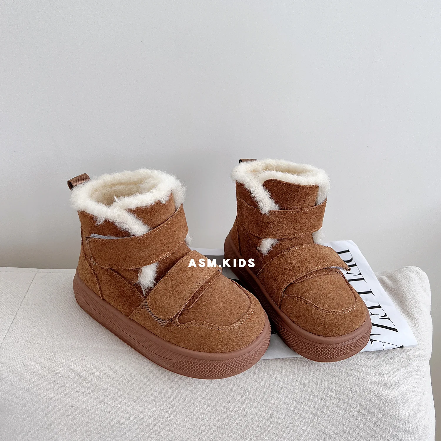 

Winter New Children's Snow Boots Shoes New Kids Thick Warm Cotton-padded Shoes Genuine Leather Fur Short Boots