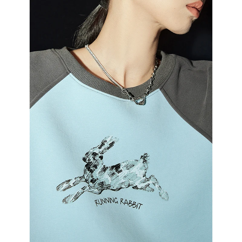 Рисунок 4 - Женская толстовка с капюшоном и круглым вырезом