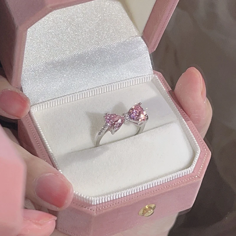 

Pink Zircon Bownot Ring Trendy Sweet Princess Bowk Tie Ring Girls Exquisite Arrived Design Opening Ring Party Jewelry Gifts