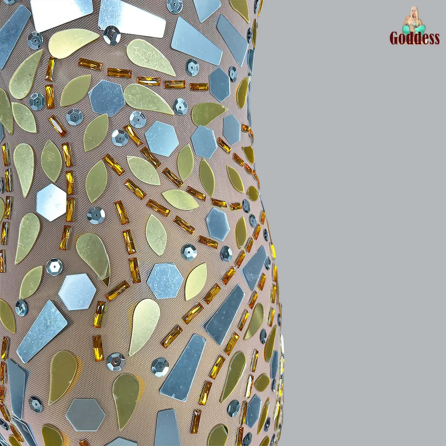 Блестящие зеркальные стразы сетчатое длинное платье телесного цвета вечернее