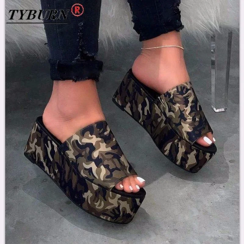 

New 2022 Women's Fashion Beach Slippers Thick Bottom Platform Women Sandals Women's Leopard Print Summer Flip-Flops Black 43