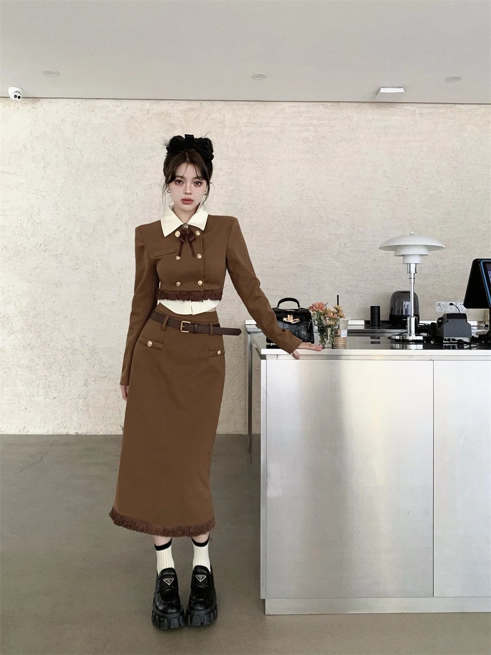 

2023 Spring Suit Women's New Retro Coat with Tassel and Long Skirt College Style Two-Pieces Set Outfits