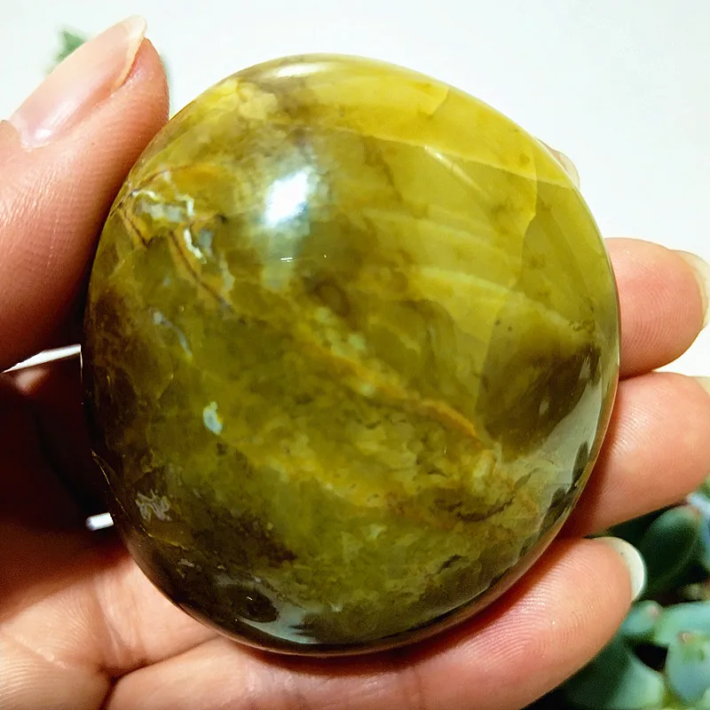 Зелёный опал кристаллы для йоги EBET