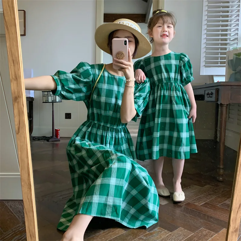 

Mother Daughter Dresses Mommy And Me Matching Short Sleeve Plaid Dress Spanish Vintage Baby Girls Clothes Womens Summer Clothing