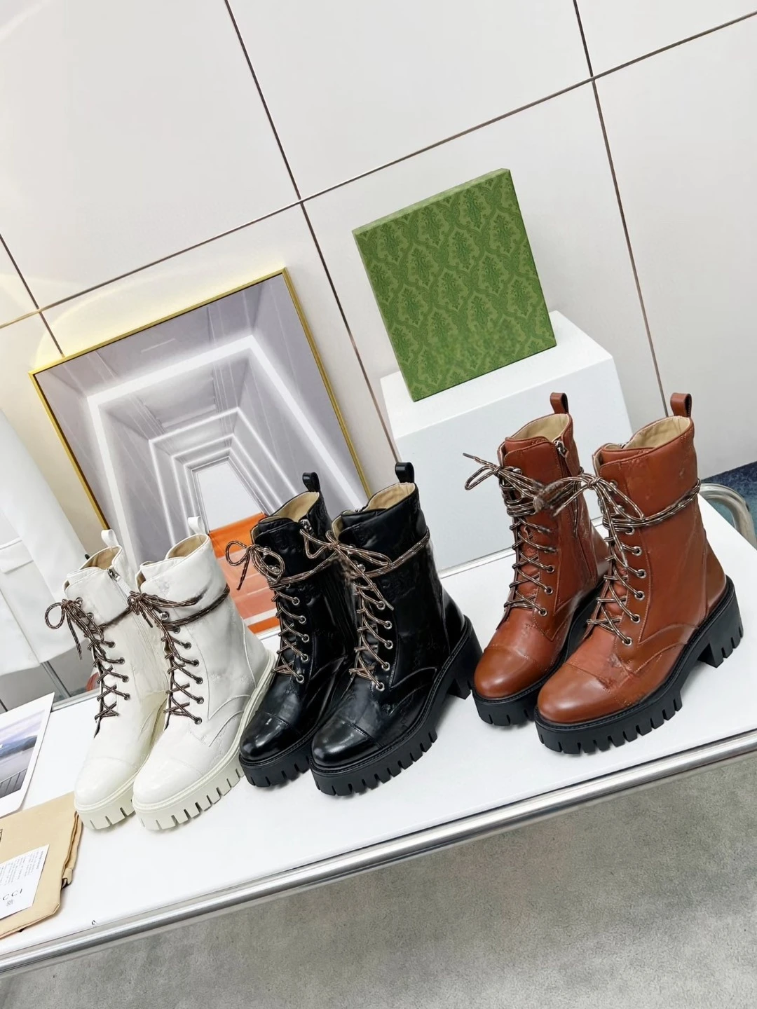 

Stylish 2023 Women's Leather Boots | Genuine Cowhide Upper Cozy Sheepskin Lining | Sizes 35-40