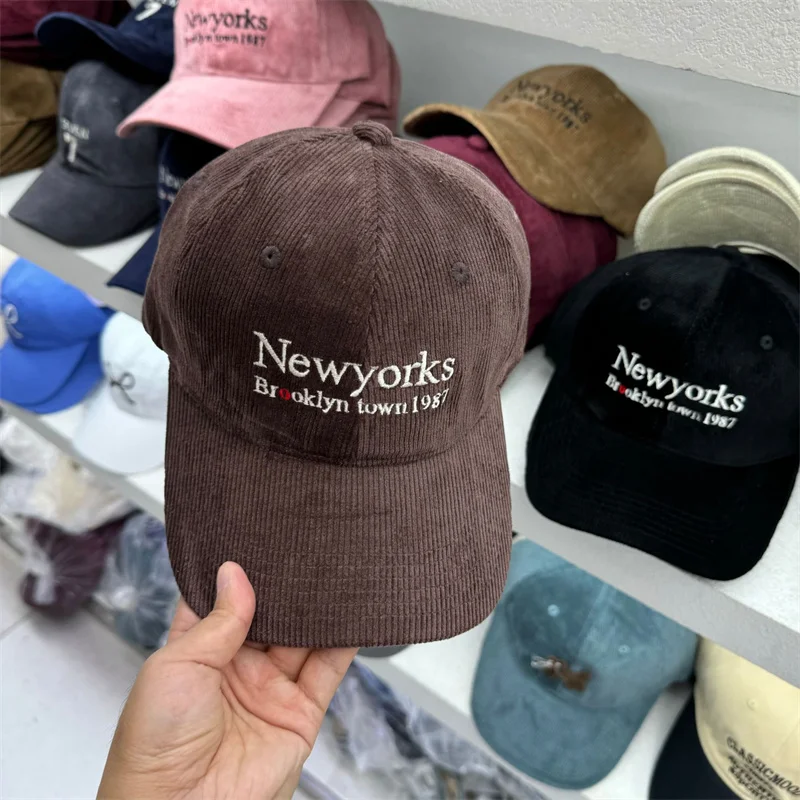 Бейсболка для женщин и мужчин вельветовая кепка в стиле ретро с вышитыми буквами
