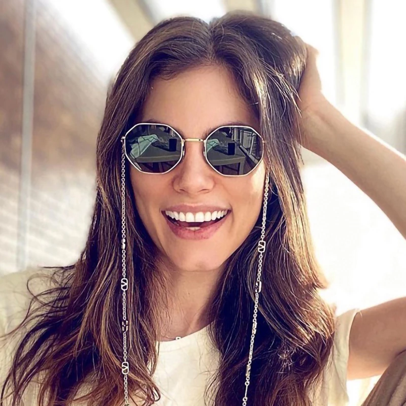 

Солнцезащитные очки в металлической оправе для мужчин и женщин, винтажные чёрно-зеленые солнечные очки унисекс, с металлической цепочкой, в...