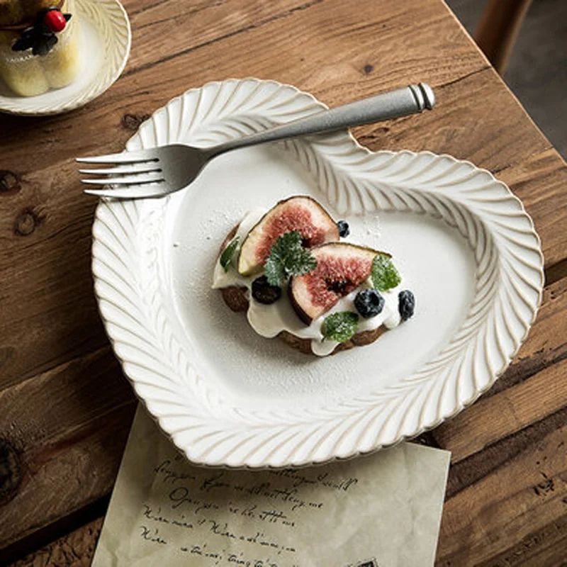 

FANCITY Mimosa 8-дюймовая тарелка для любви Бытовая Керамическая тарелка рельефная креативная обеденная тарелка для салата десертная тарелка