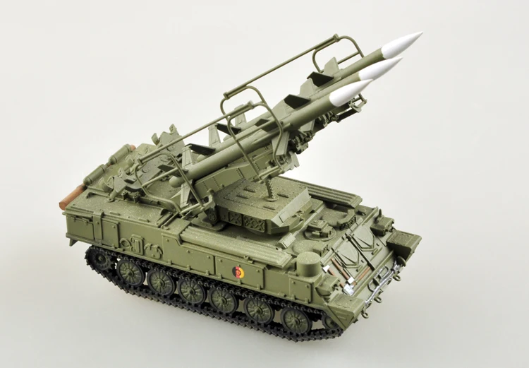 Легкая модель 35109 1/72 Φ KUB Восточная Германия антиавиационная ракета статическая